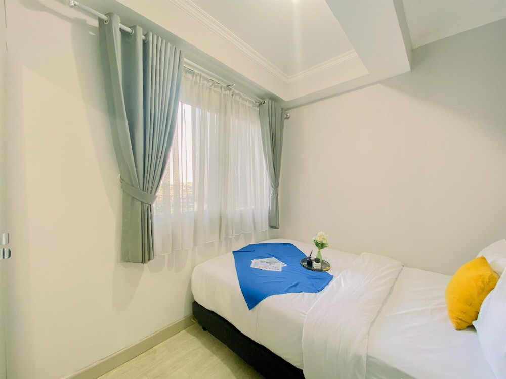 Warm And Cozy Stay 2Br Pakubuwono Terrace Apartment