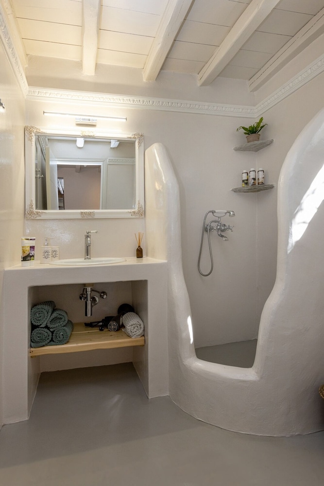 Rmos Seaside Villa A With Private Pool
