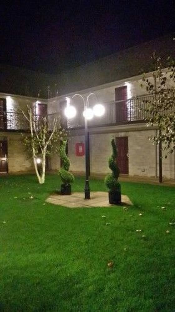 Sturdy's Castle Country Inn