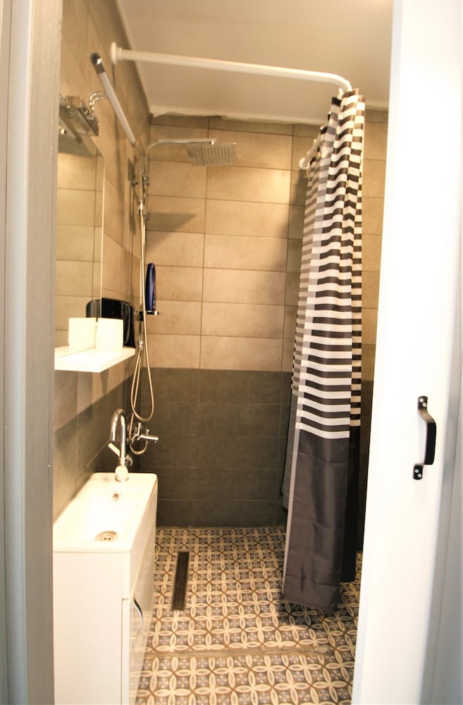 Archeo Hostel - Adults Only