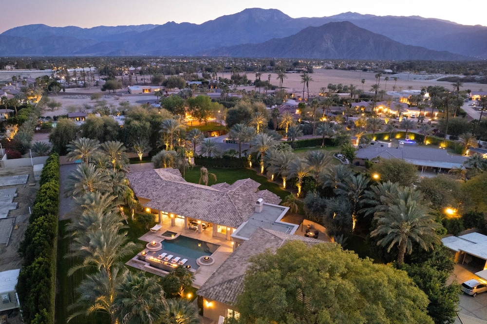 The Date Palm Estate by Avantstay Expansive Estate w/ Game Room, Backyard Oasis w/ Pool & Spa view 5