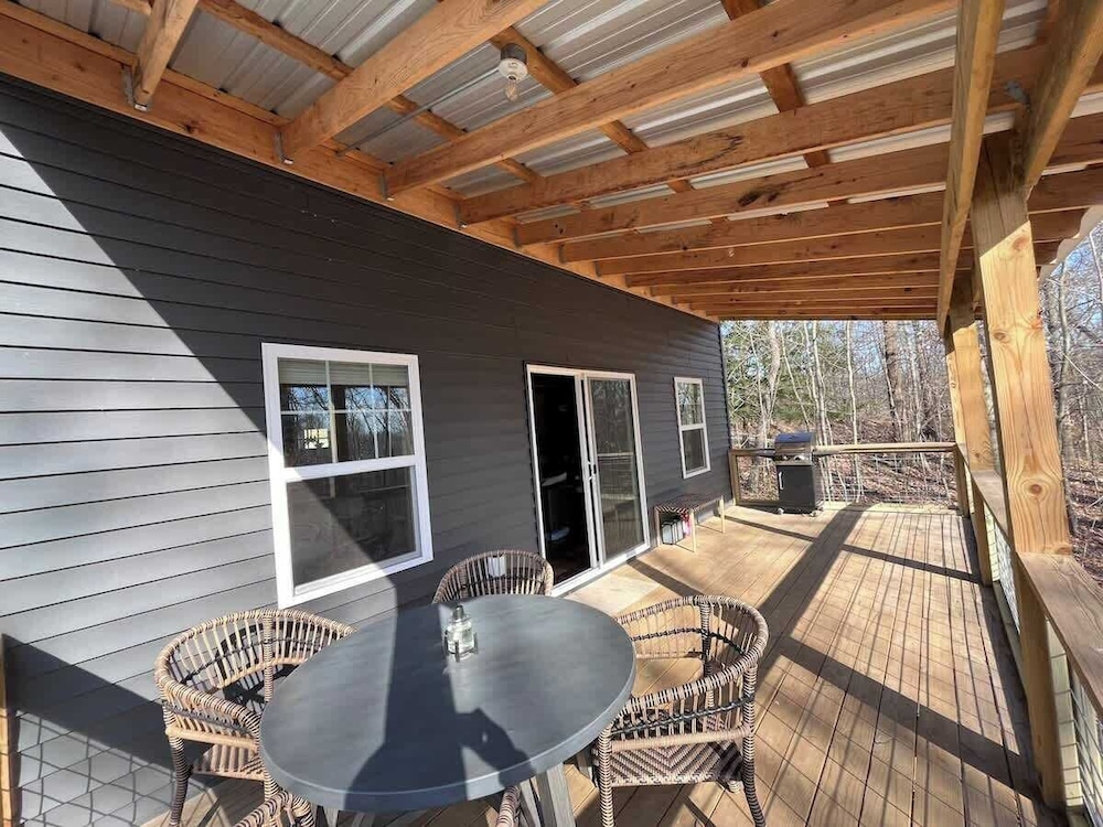 The Treetop Retreat Family Getaway in Scenic Hocking Hills