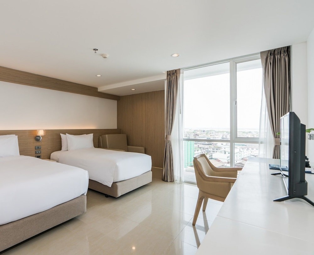 Rattanachol Hotel