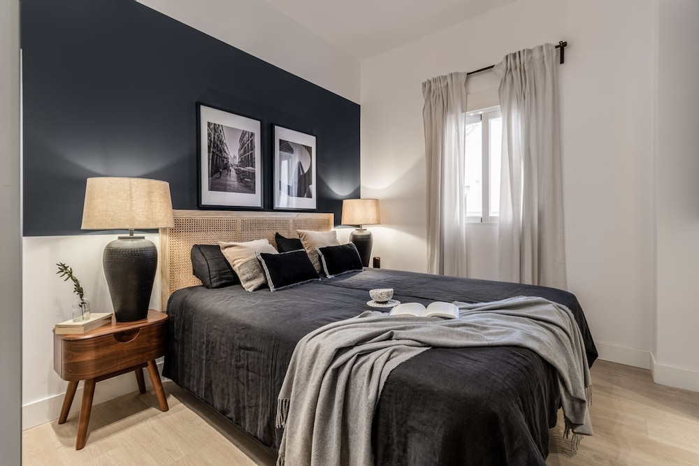 Adelfas - 2 Bedroom in Rios Rosas
