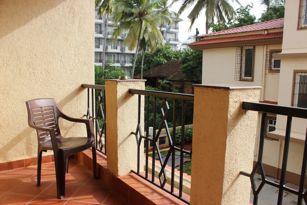 OYO 9218 Home Duplex 4 BHK Villa Candolim