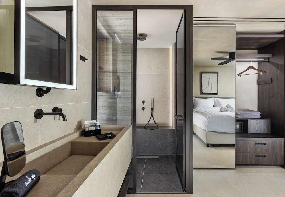 Omega Residences