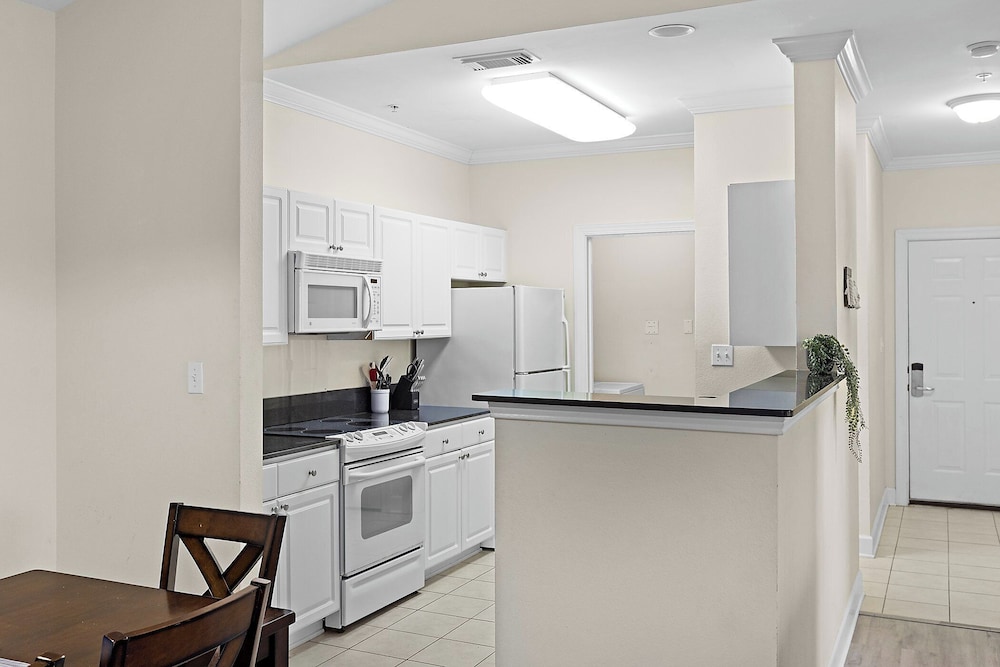 Park Avenue 214 by Southern Vacation Rentals
