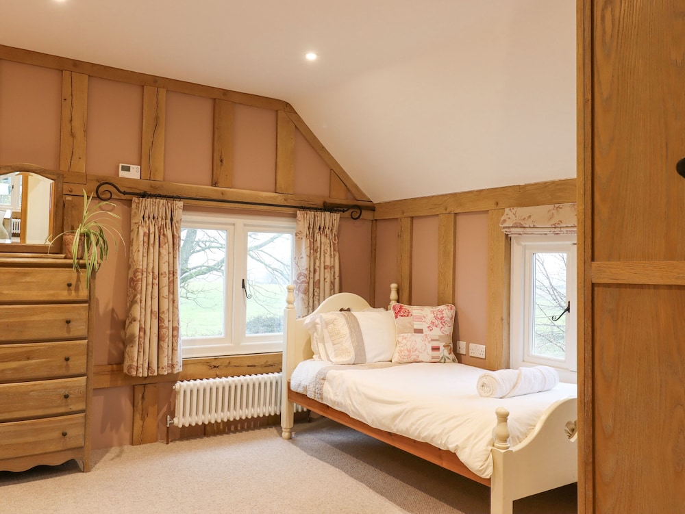 Lodge Cottage