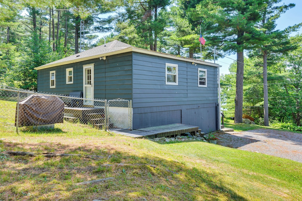 Fishing & Boating Paradise: St Lawrence River Home