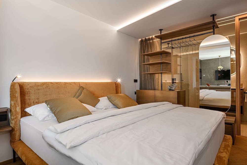 Apartments VIU by we rent