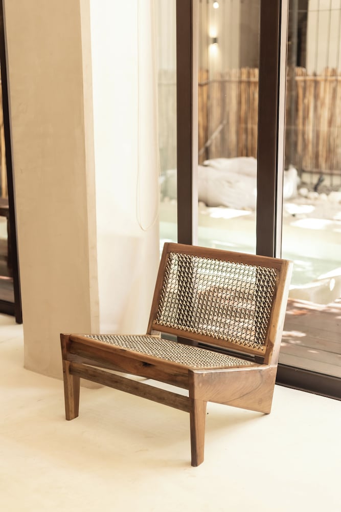 BT Homes - Zama Boho