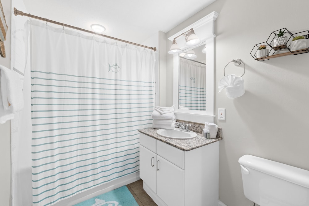 Grand Panama Beach Resort by Panhandle Getaways