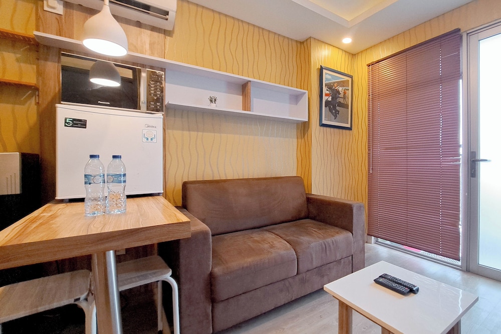 Wooden Accent 2Br At Mekarwangi Square Cibaduyut Apartment