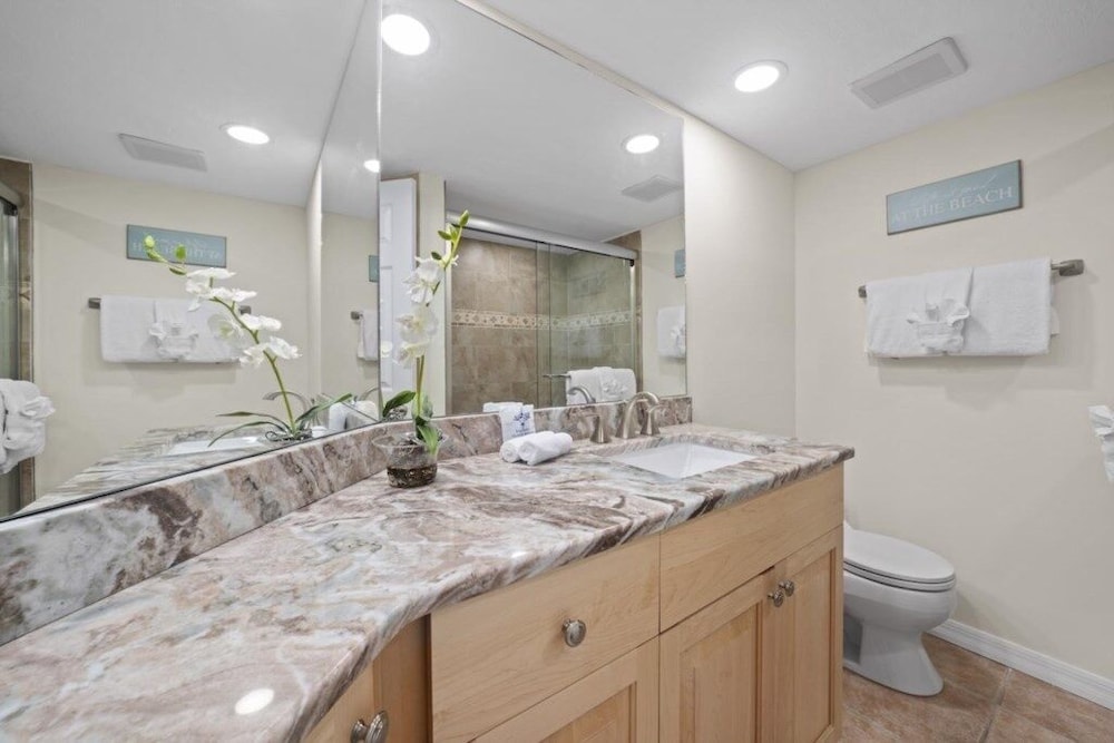 Pointe Santo A24 3 Bedroom Condo