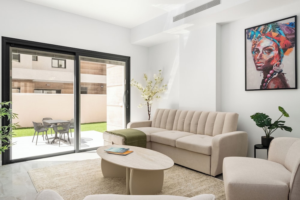 Eilat Sunny Modern Home by Sea N' Rent