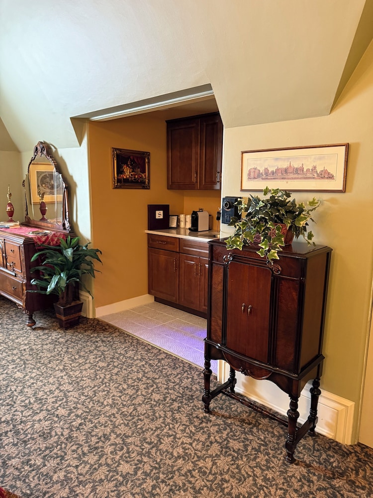 The Stegmaier Guest House