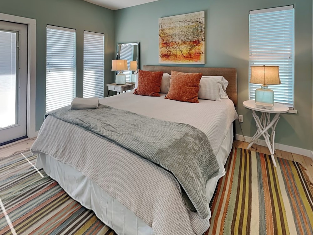Brew Lagoon by Silver Sands Vacation Rentals