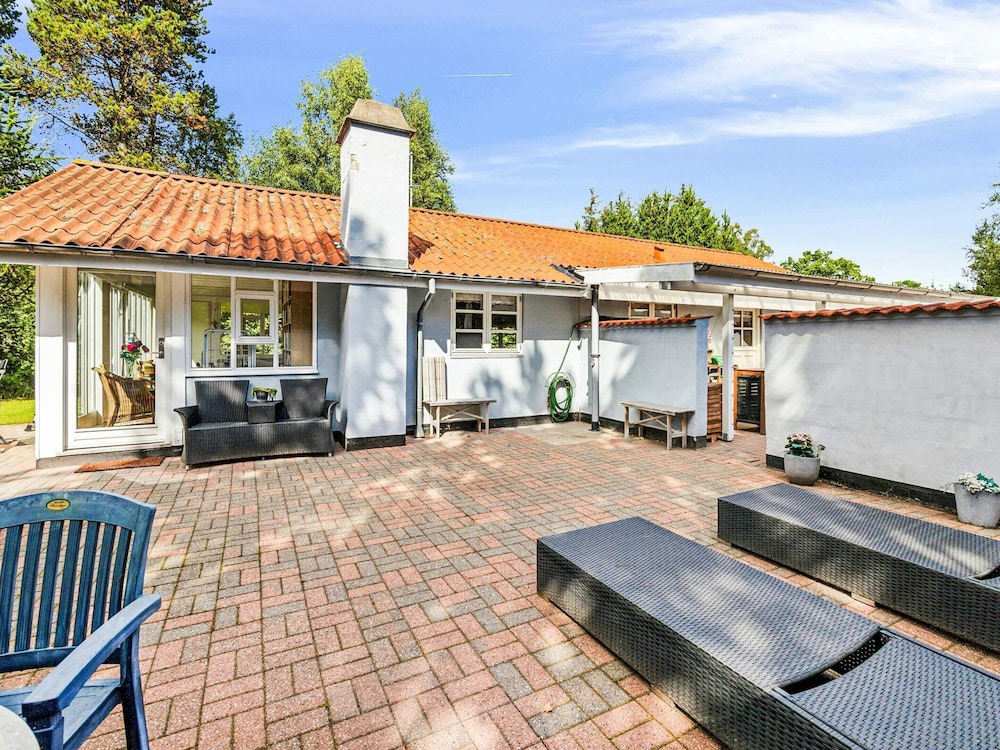 5 Person Holiday Home in Hals