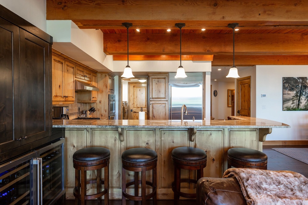 Stag Lodge at Deer Valley Resort - Three Bedroom Residence with Spa #11 3 Condo