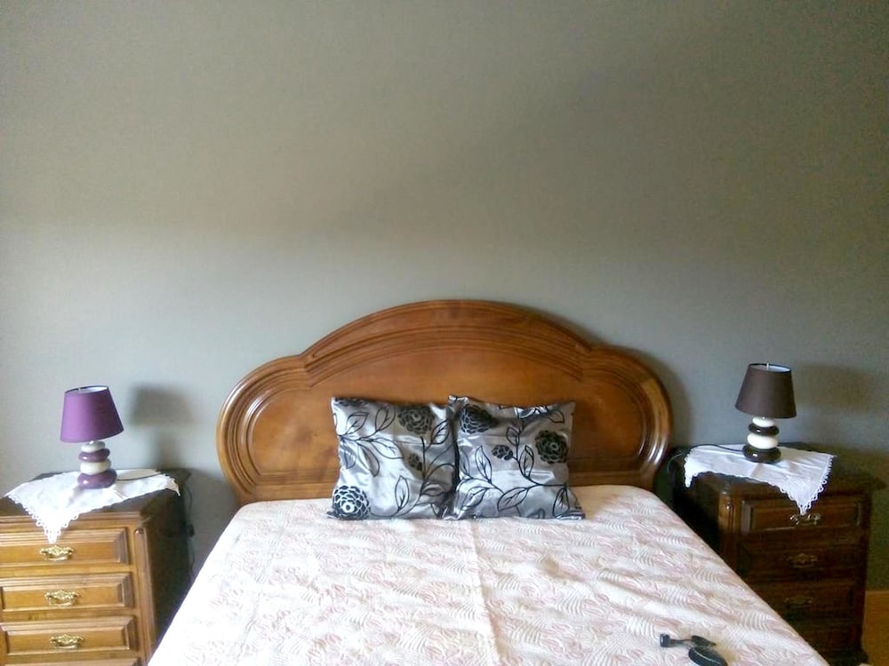 Apartment With 2 Bedrooms in Urqueira, With Wonderful Mountain View, Pool Access, Enclosed Garden view 5