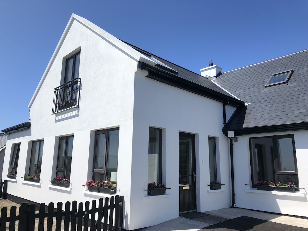 Teach Cruachán Large-group Holiday Home