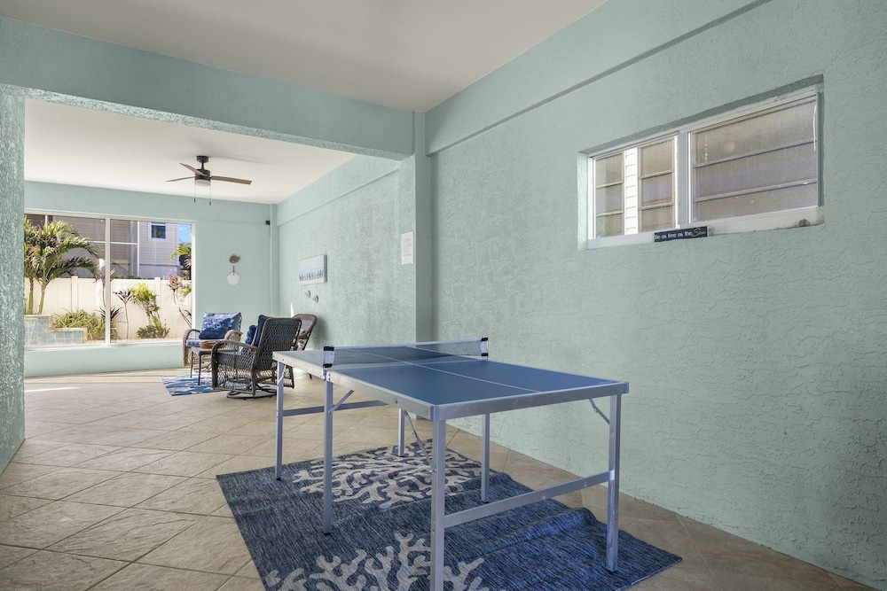 241 Oasis Pearl: 3br Pool Home! 3 Bedroom Home