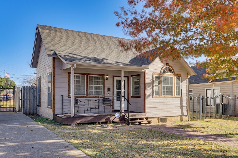 Walk to Shops: Centrally Located Fort Worth Home