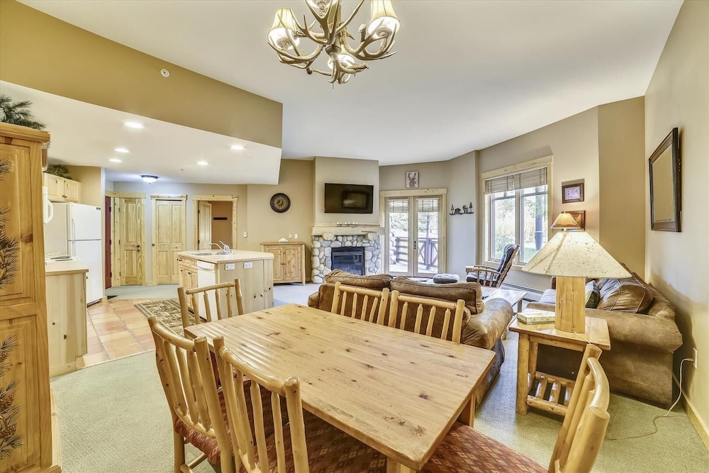 Tucker Mountain Lodge 102 2 Bedroom Condo by RedAwning