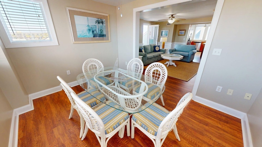 Captains Watch 2 by Tybee Vacation Rentals
