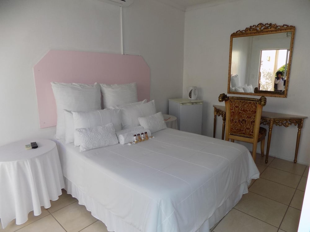 Joezebel Guest House