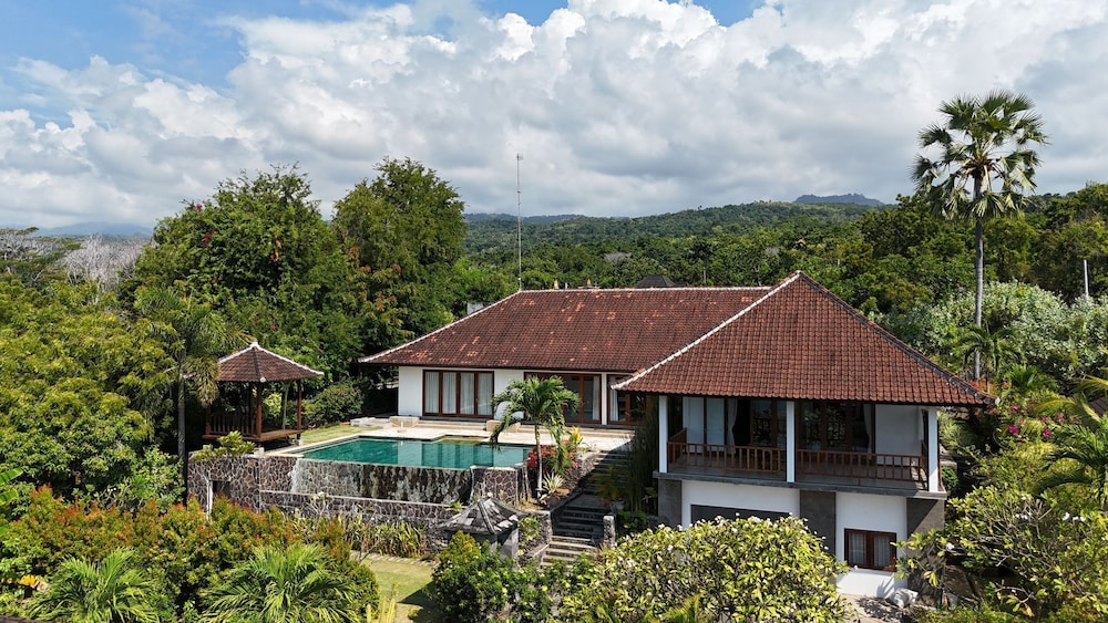 Ponjok Batu Residence