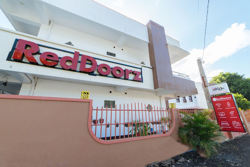 RedDoorz @ Pag Asa Rawis Legazpi