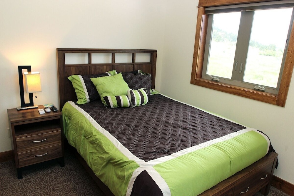 Kiowa Home - Gorgeous Townhome With Amazing Mountain Views 3 Bedroom Townhouse view 5