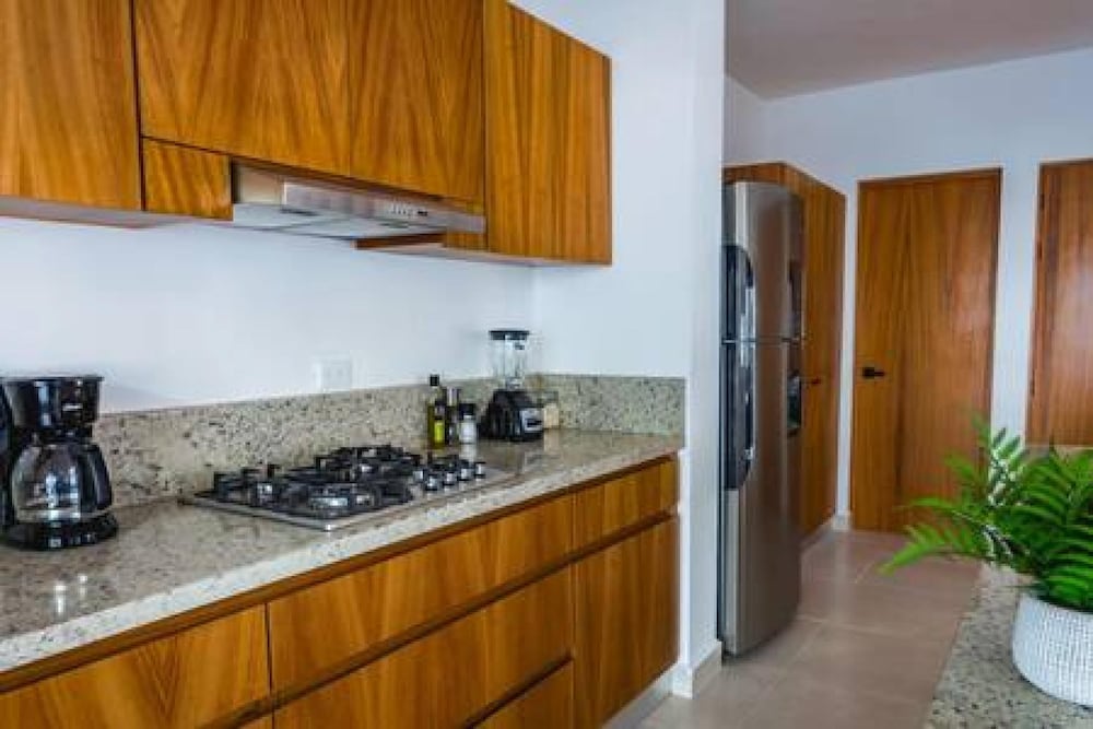 Villa Mayapan Resort Pool AC Fast Internet