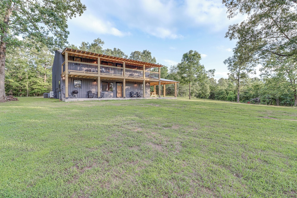 2 Mi to Buffalo River: Peaceful Family Retreat
