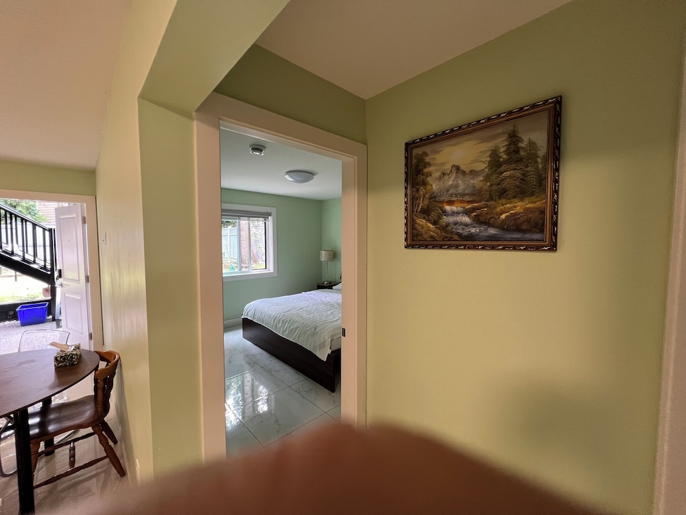 Newton Suite - Image 4
