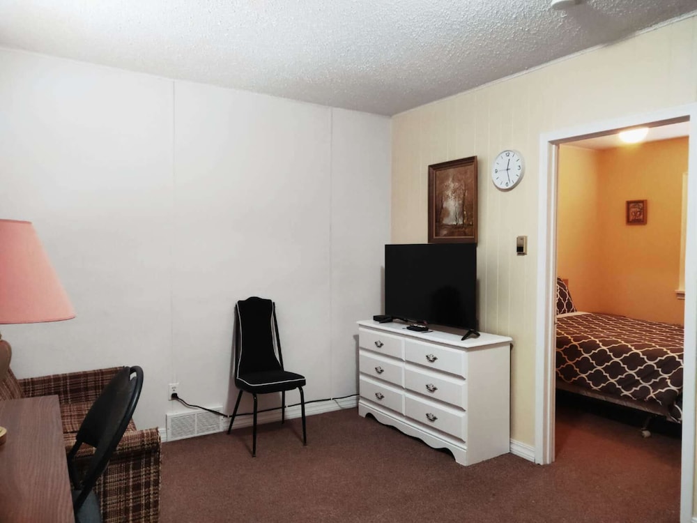 Melsask Motel