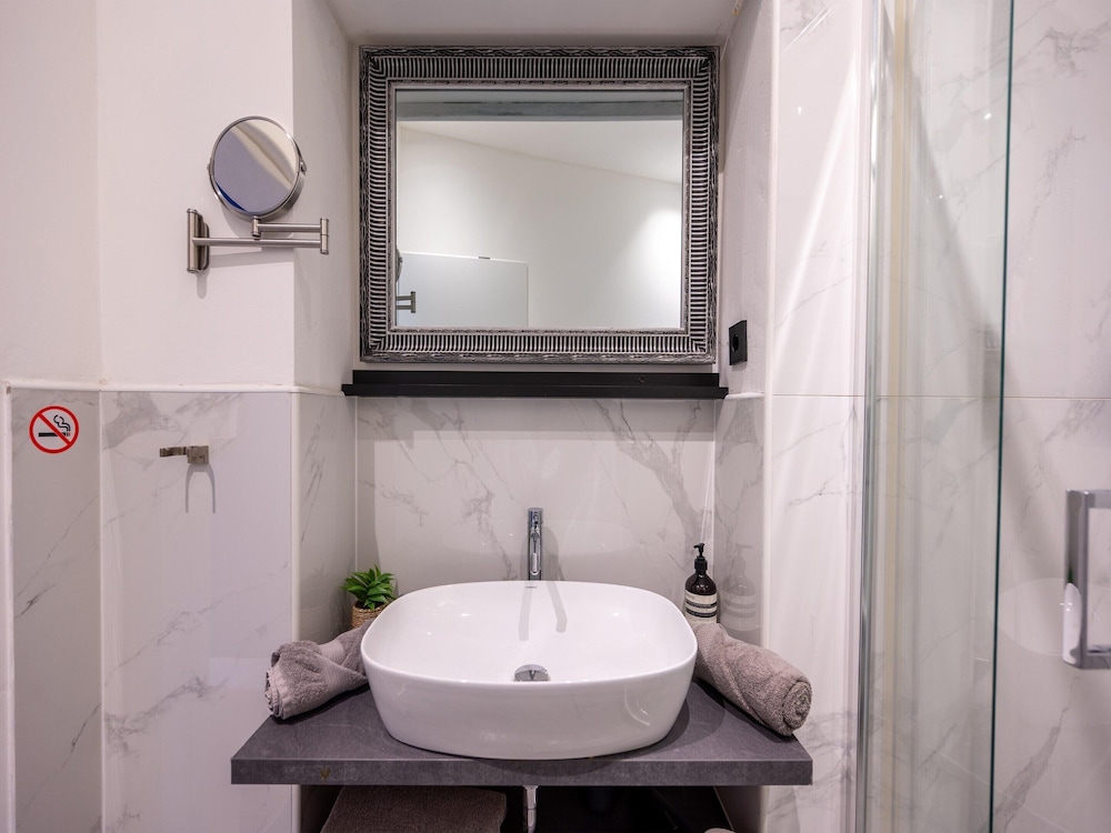 Modern Apartment in Koblenz Near Mosel River