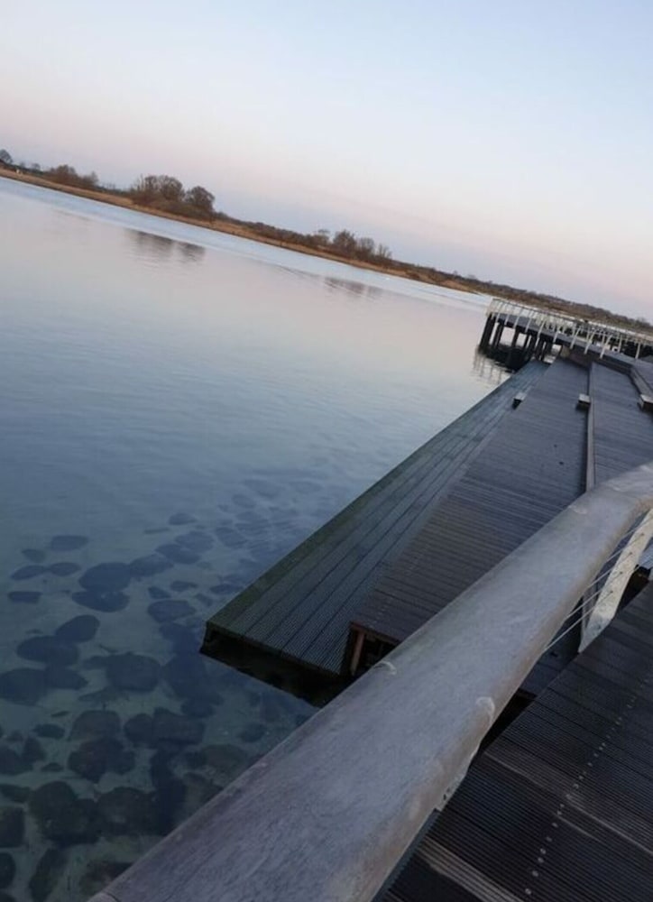 Island Nest Modern Retreat