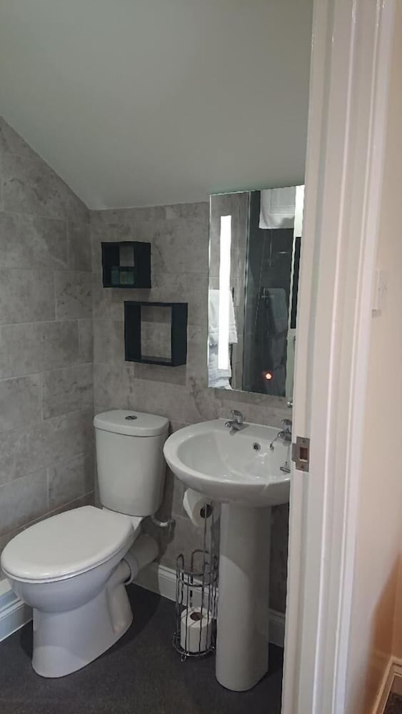Grove House Hotel