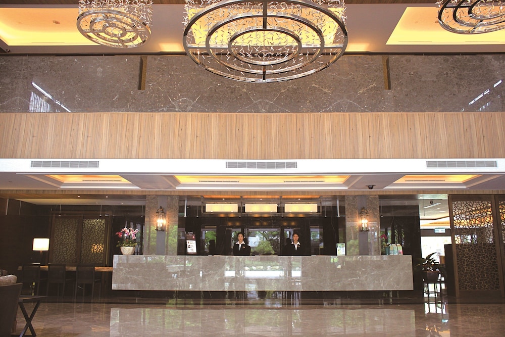 The Great Roots Forestry SPA Resort