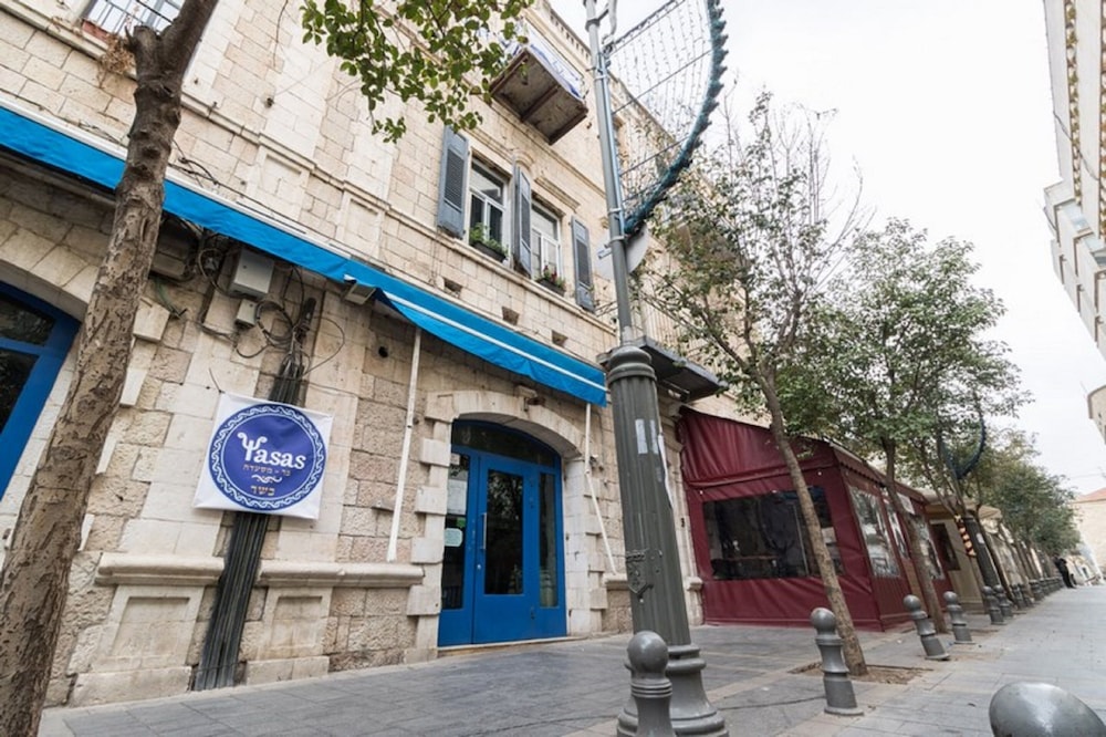 RENTAL ISRAEL- Modern aprt near Mamilla