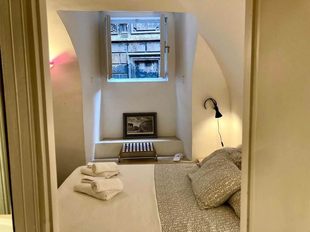 Palazzo Massimo Enchanting Apartment