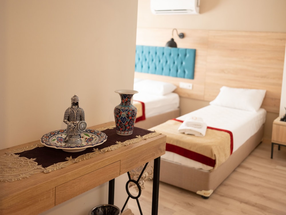 The Laila Hotel - Image 20