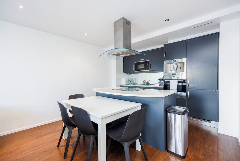 Cosy Corner Apartment Near to Excel