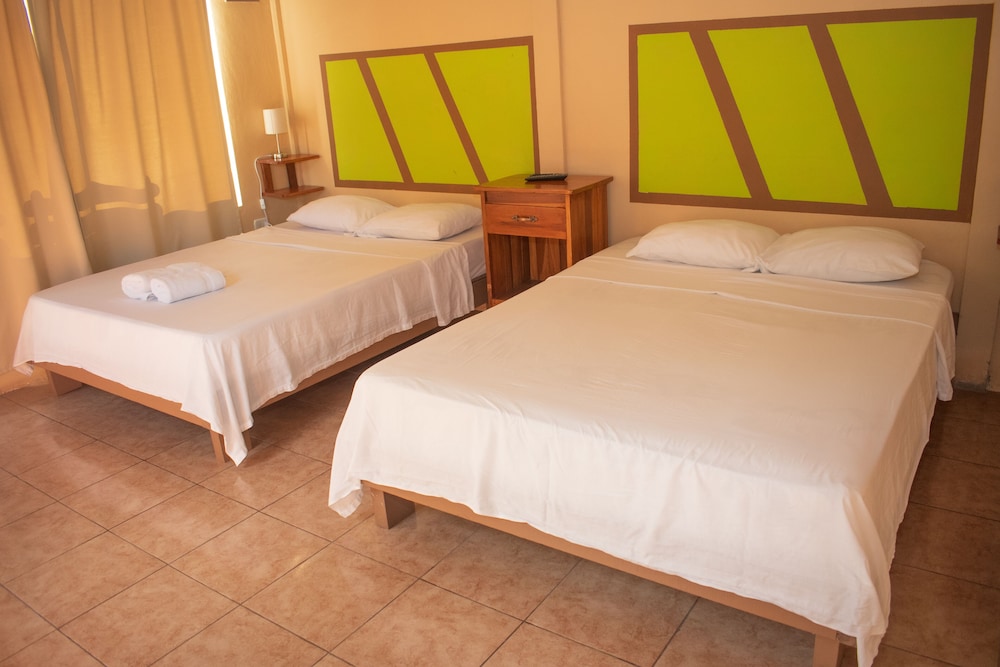 LUMARA LODGE