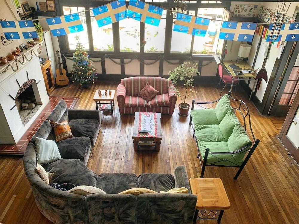 Hostal Little Castle - Hostel view 3