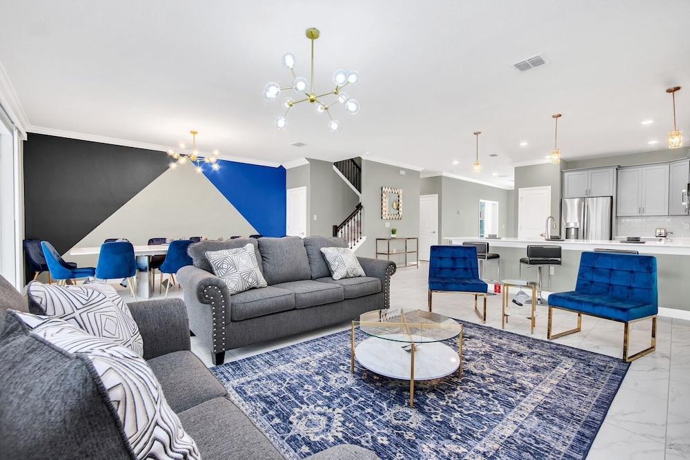 Serenity Lakeview Retreat Stunning Water Views, No Rear Neighbors, Private Pool, Game Room & Star Wars Cinema