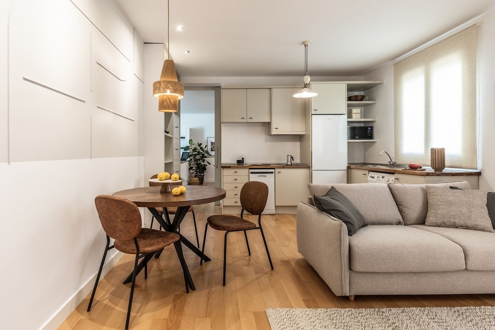 Profumo - 1 Bedroom Apartment in Justicia