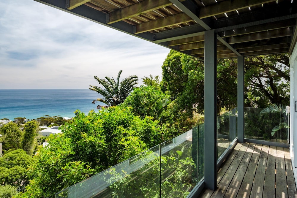 Stylish Camps Bay Home With Sea Views Beleza Villa